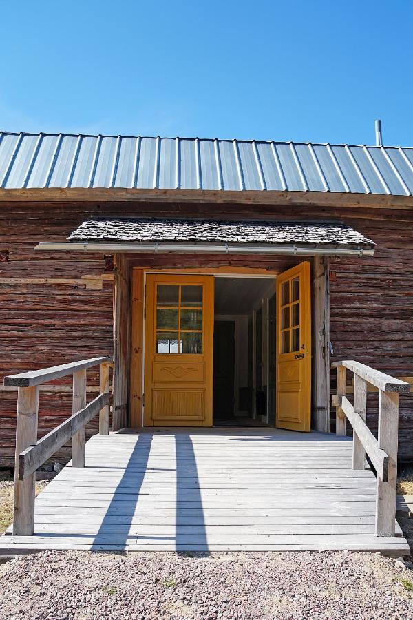 Mittjas Vallen Timber Lodge & Cabins Edsbyn Екстериор снимка